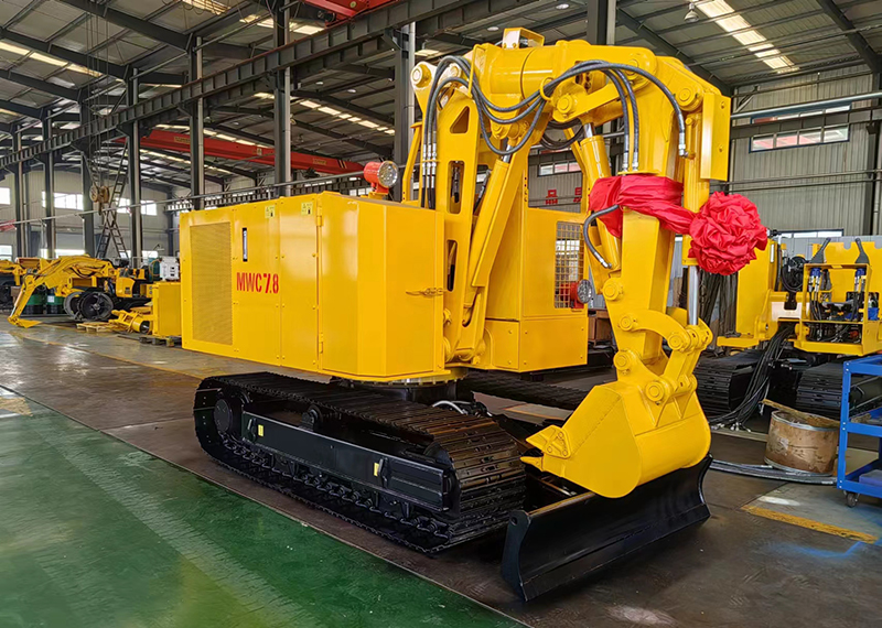 熱銷！山東礦安重工生產的又一臺液壓挖掘機裝車發貨